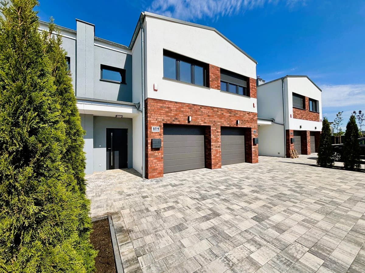 Dom na sprzedaż - 119 m² - 4 pokoje Strzeszyn Poznań