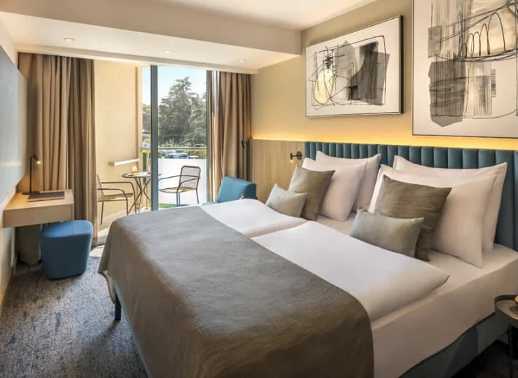 Pokoje gościnne 2,3 i 4 osobowe w Hotelu LuxSun***